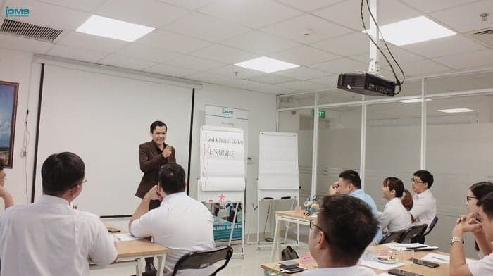 đào Tạo Kỹ Năng Vượt Qua Từ Chối Và Chốt Bán Hàng