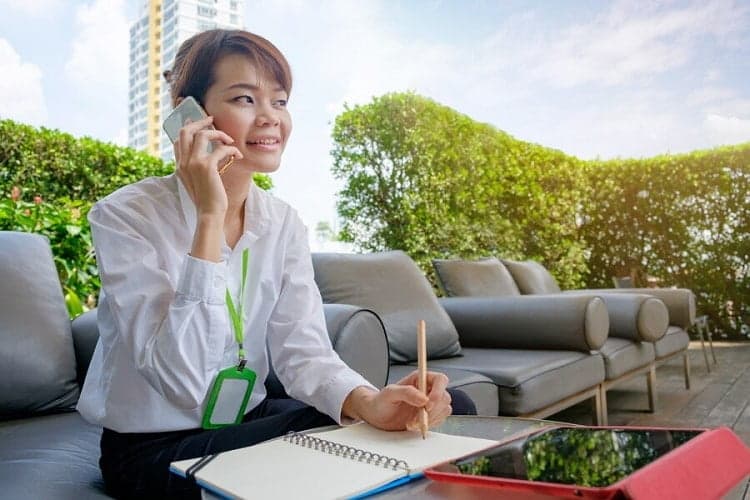 phương pháp phỏng vấn qua điện thoại