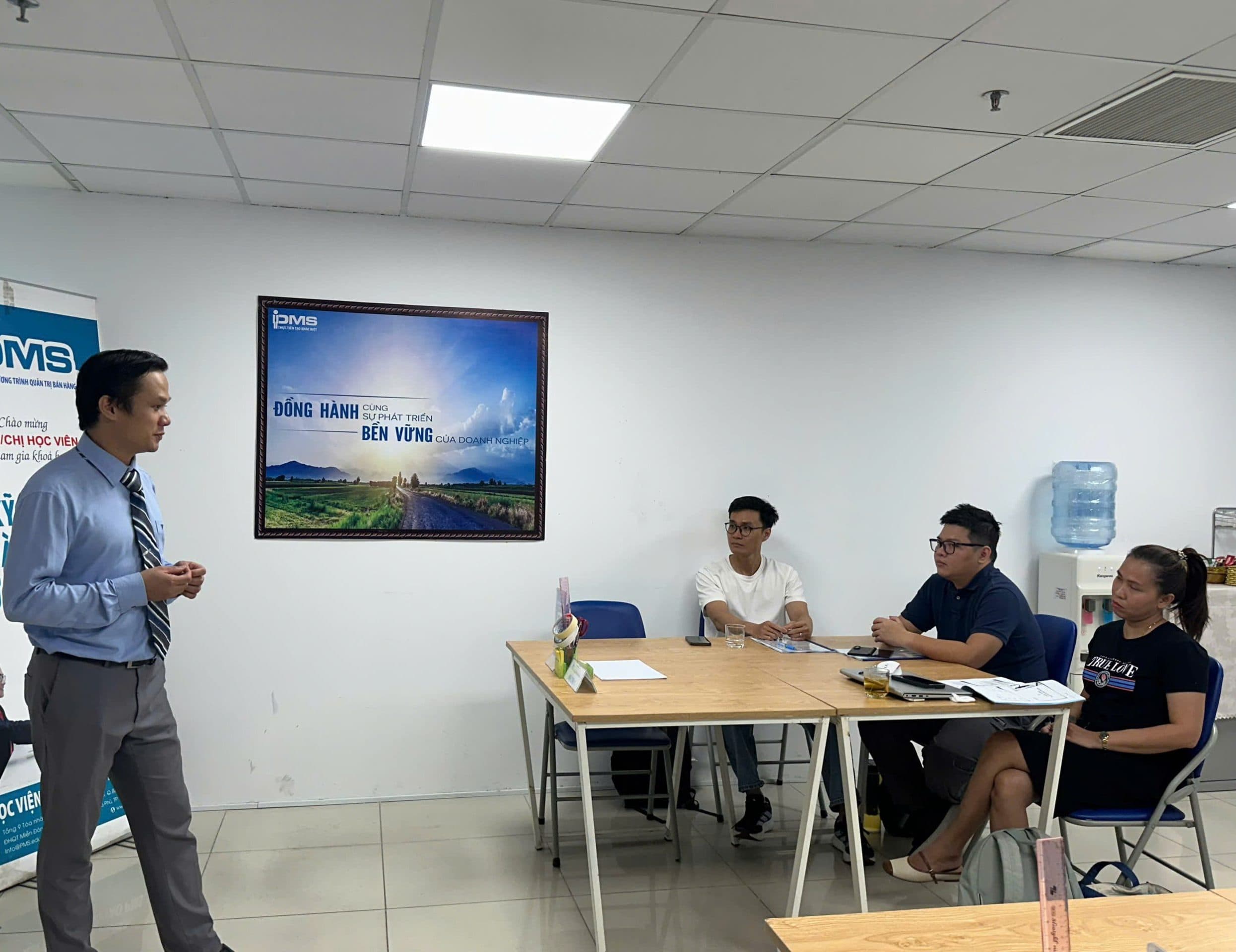 lớp học kỹ năng vượt qua từ chối