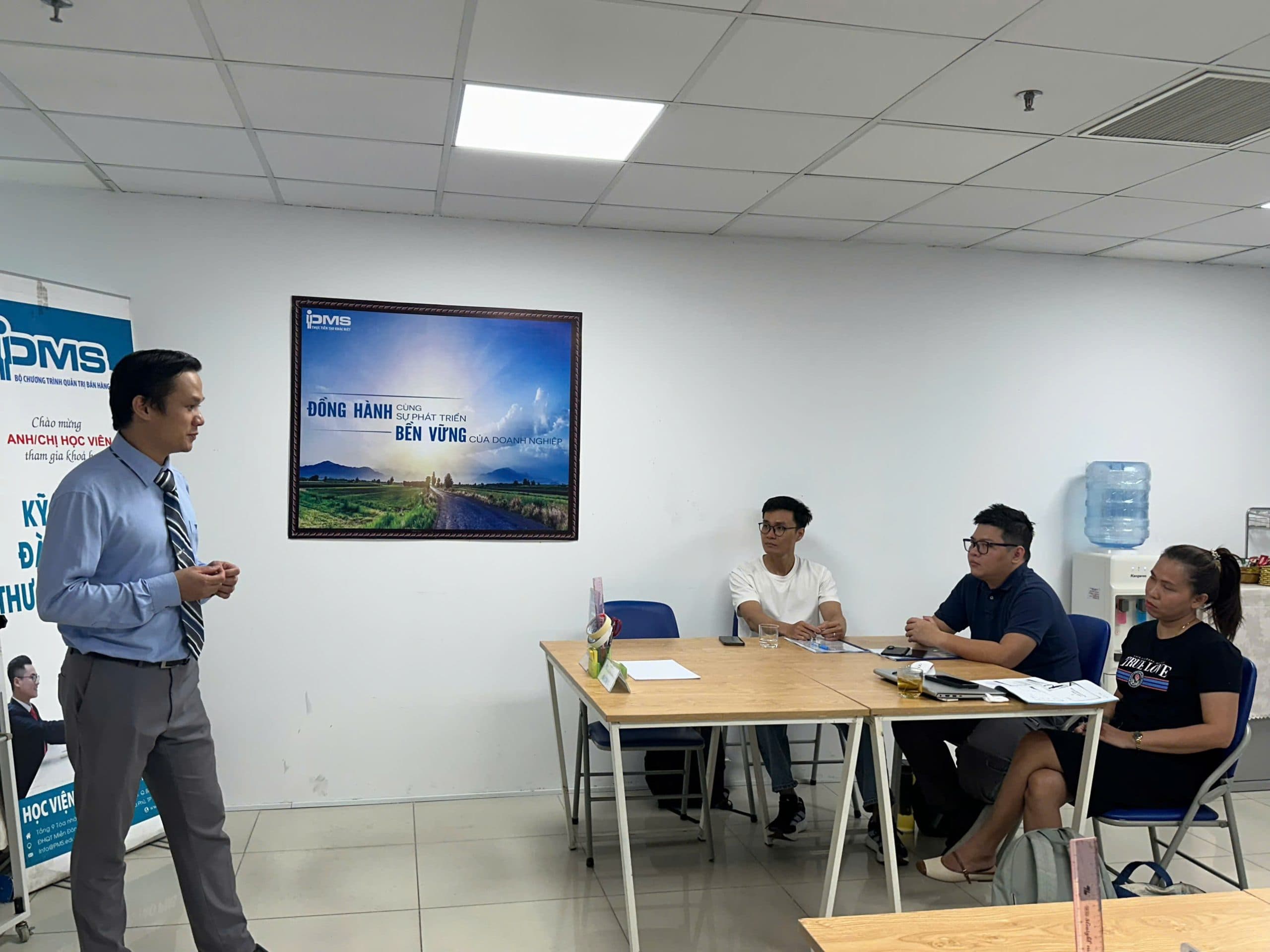 lớp học kỹ năng đàm phán thương lượng