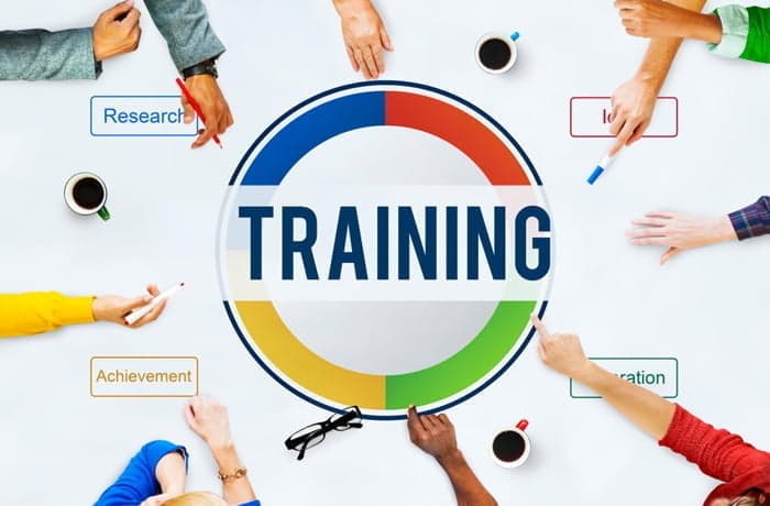 Training được hiểu là đào tạo/huấn luyện