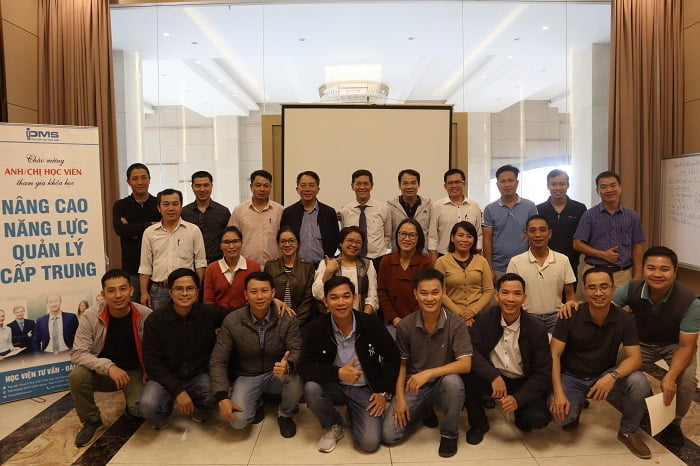 khóa học dành cho quản lý cấp trung MM