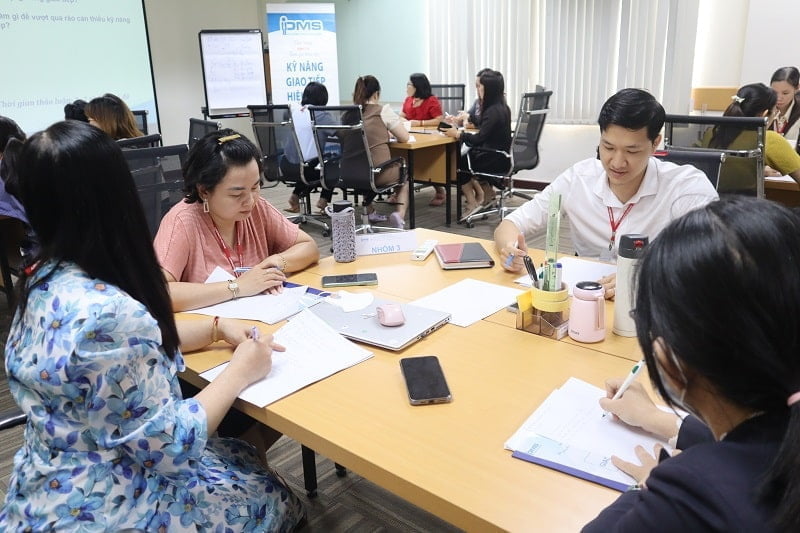 khóa học kỹ năng giao tiếp hiệu quả