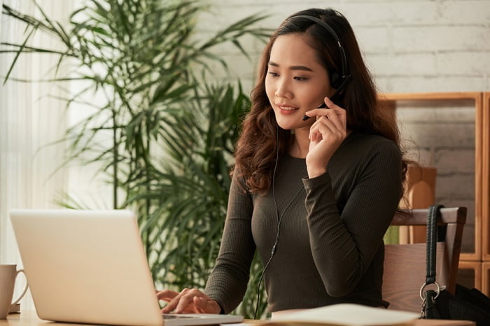 nhân viên chăm sóc khách hàng cần yếu tố chuyên môn