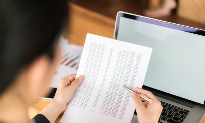 BOM là gì? Vai trò và 11 thành phần cốt lõi của Bill of Materials 6 Vai trò của BOM là gì