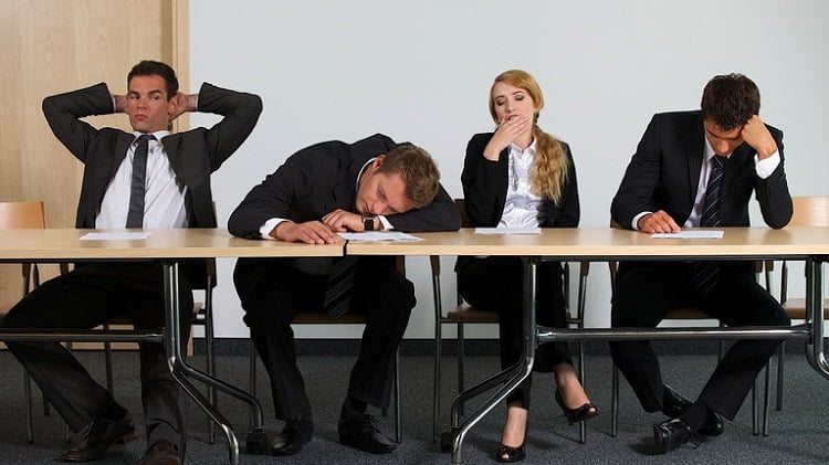 Giao tiếp phi ngôn ngữ là gì? 8 loại phổ biến & ví dụ 16 nghệ thuật giao tiếp phi ngôn ngữ bằng tư thế