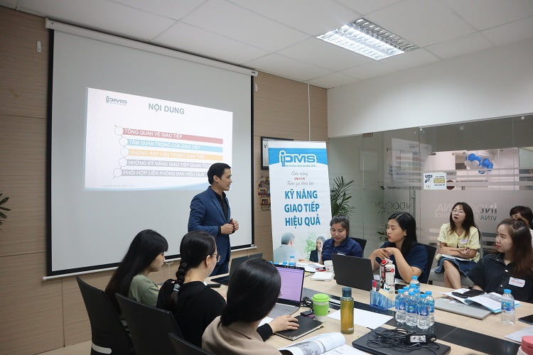 Xây dựng lộ trình đào tạo và phát triển nguồn nhân lực